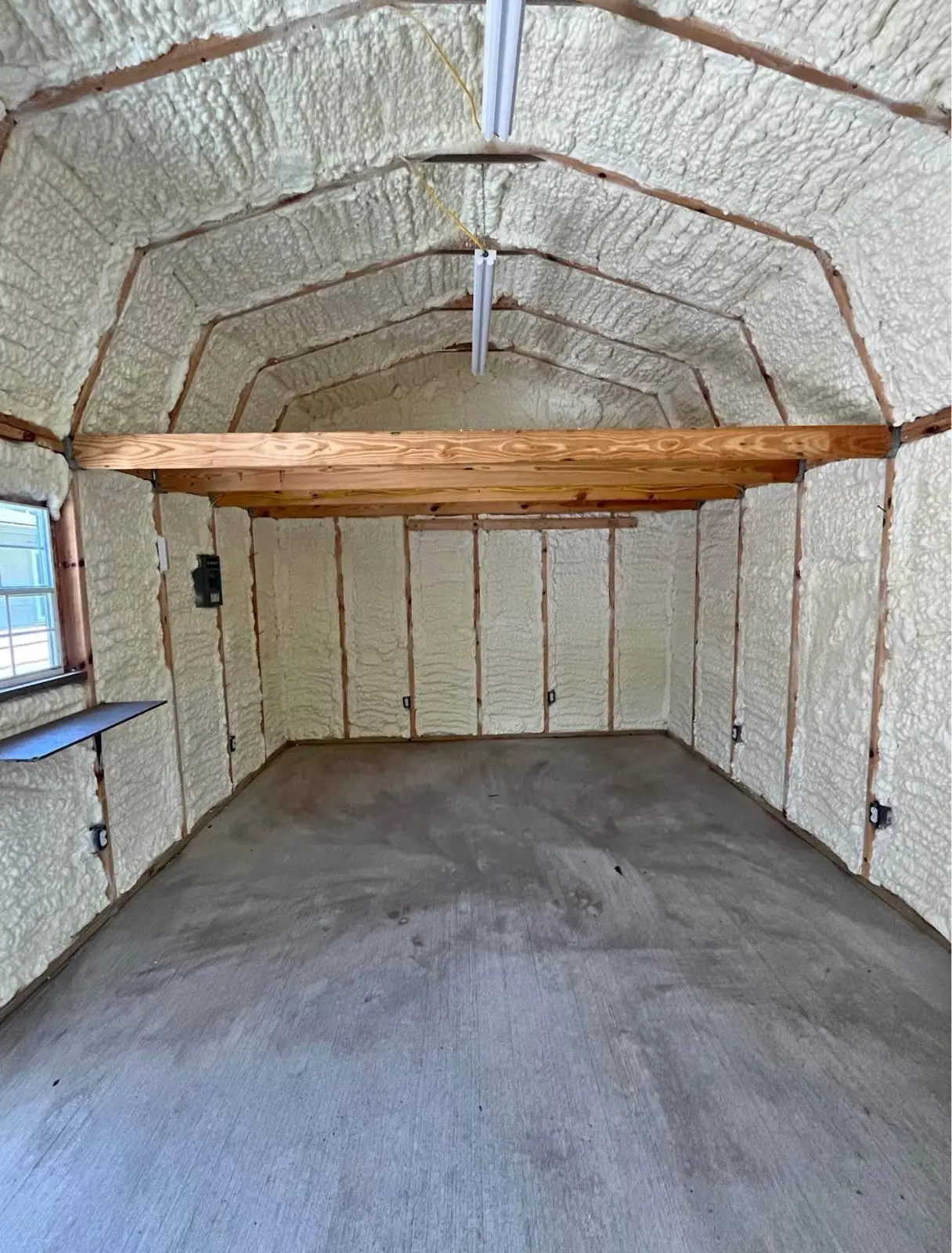 Closed-cell spray foam moisture barrier